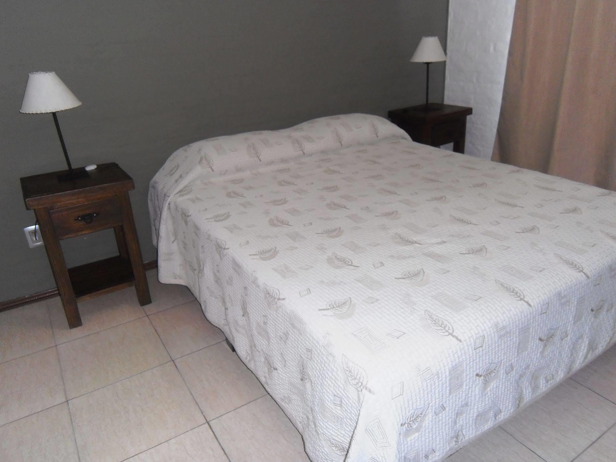 Hotel Jardines De Dayman Termas del Dayman Luaran gambar